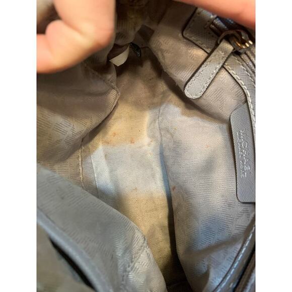 Michael Kors Small Cindy Dome Grey Crossbody Purse Neutral Classy Preppy Stains - Picture 11 of 15